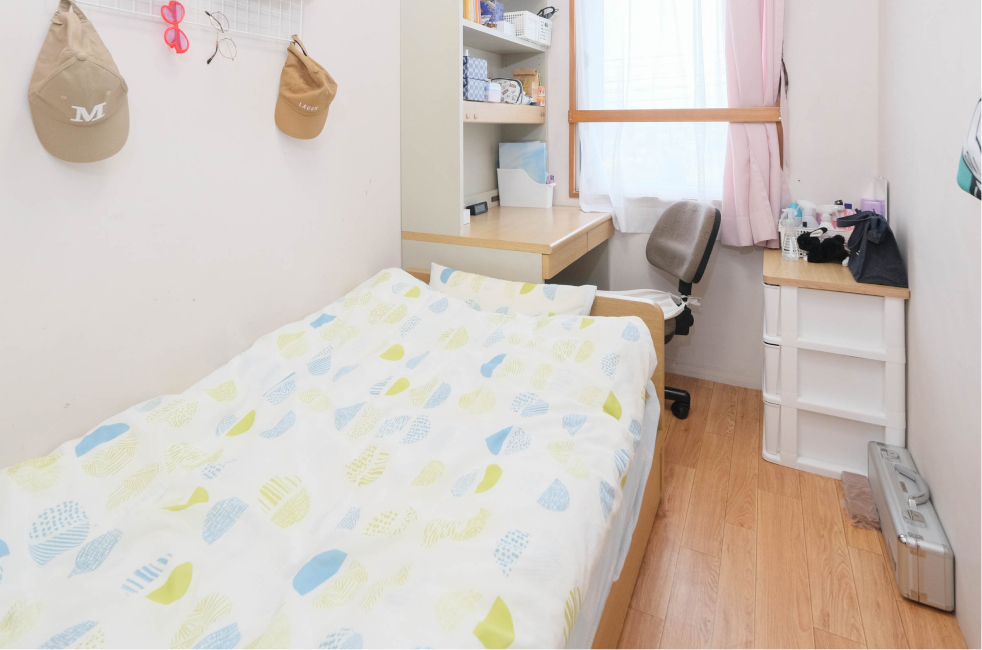 学生寮の部屋の写真